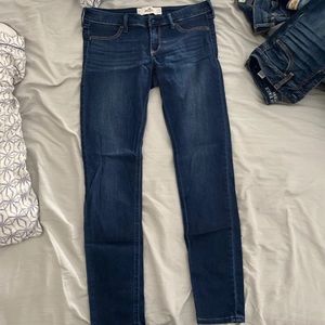 Hollister Jeans size 9R